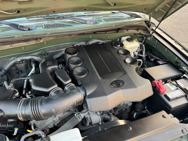 Used 2010 Toyota FJ Cruiser 4WD image 28