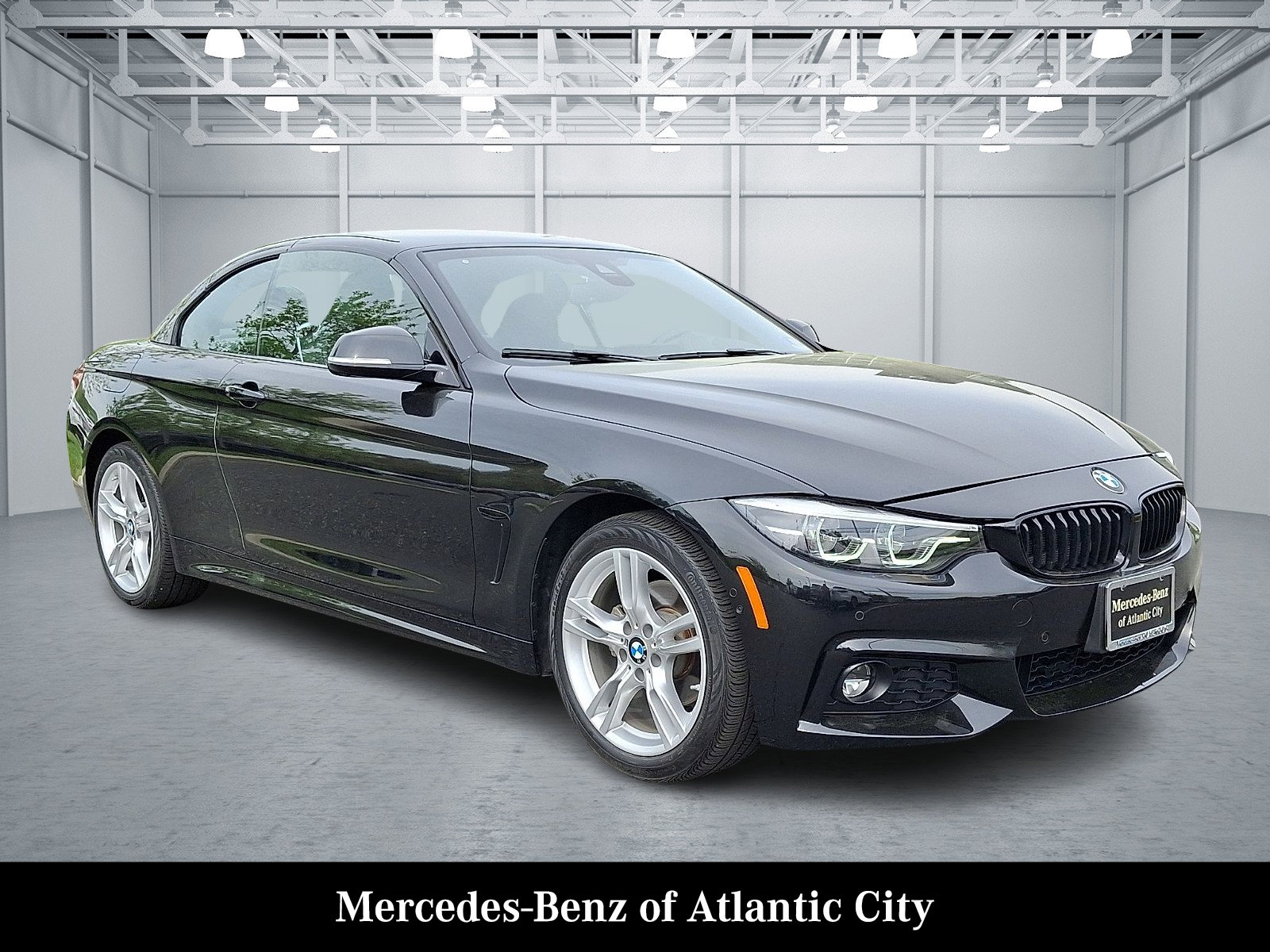 Used 2020 BMW 430i xDrive Convertible w/ M Sport Package AWD/4WD image 1