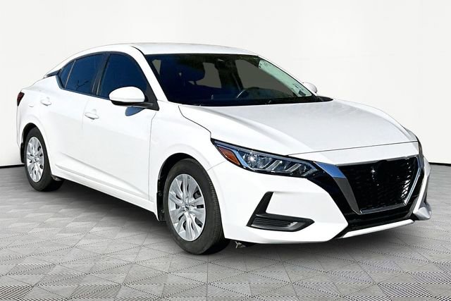 Used 2022 Nissan Sentra S image 1