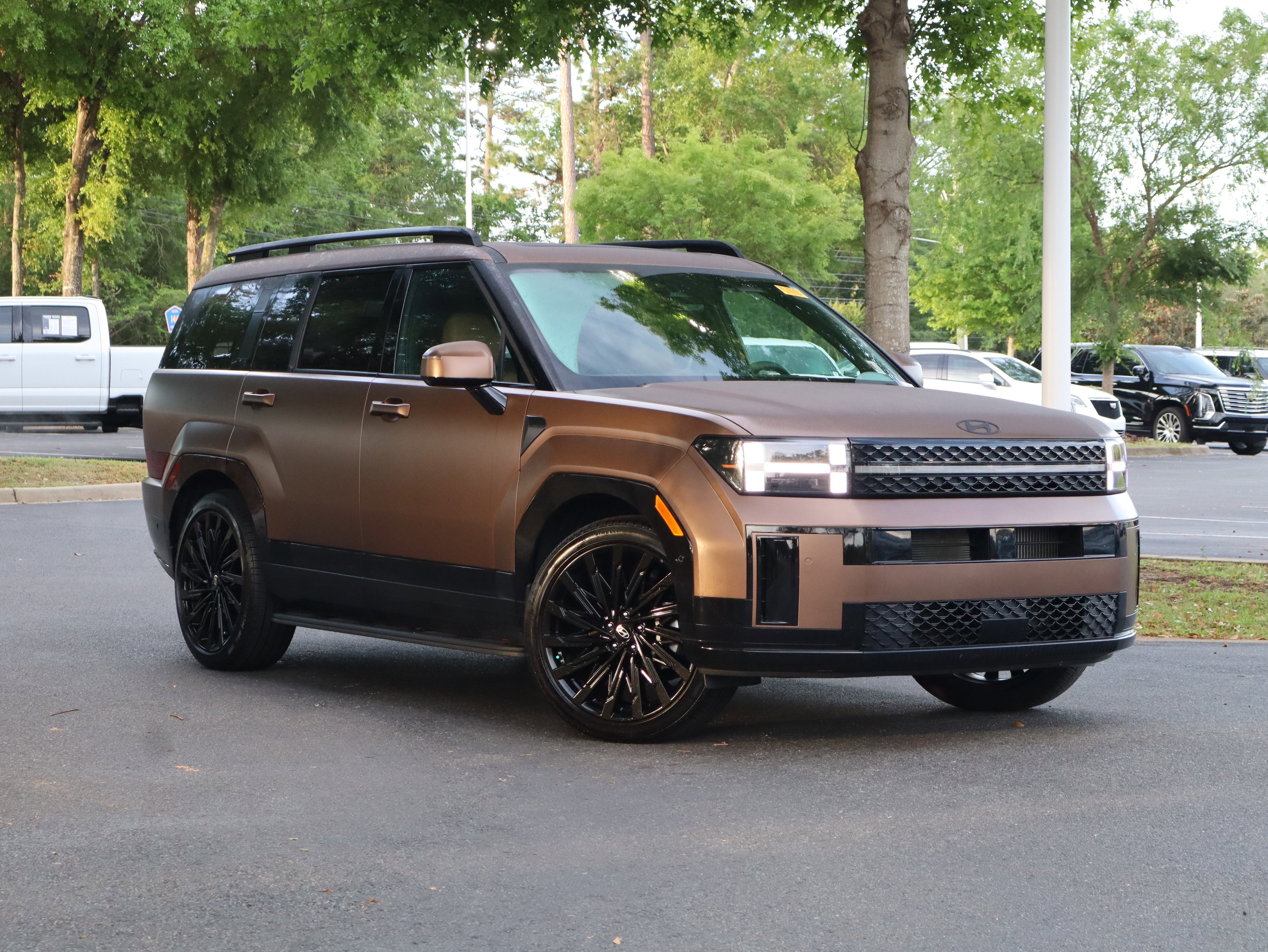 Used 2026 Hyundai Santa Fe Calligraphy AWD/4WD image 2