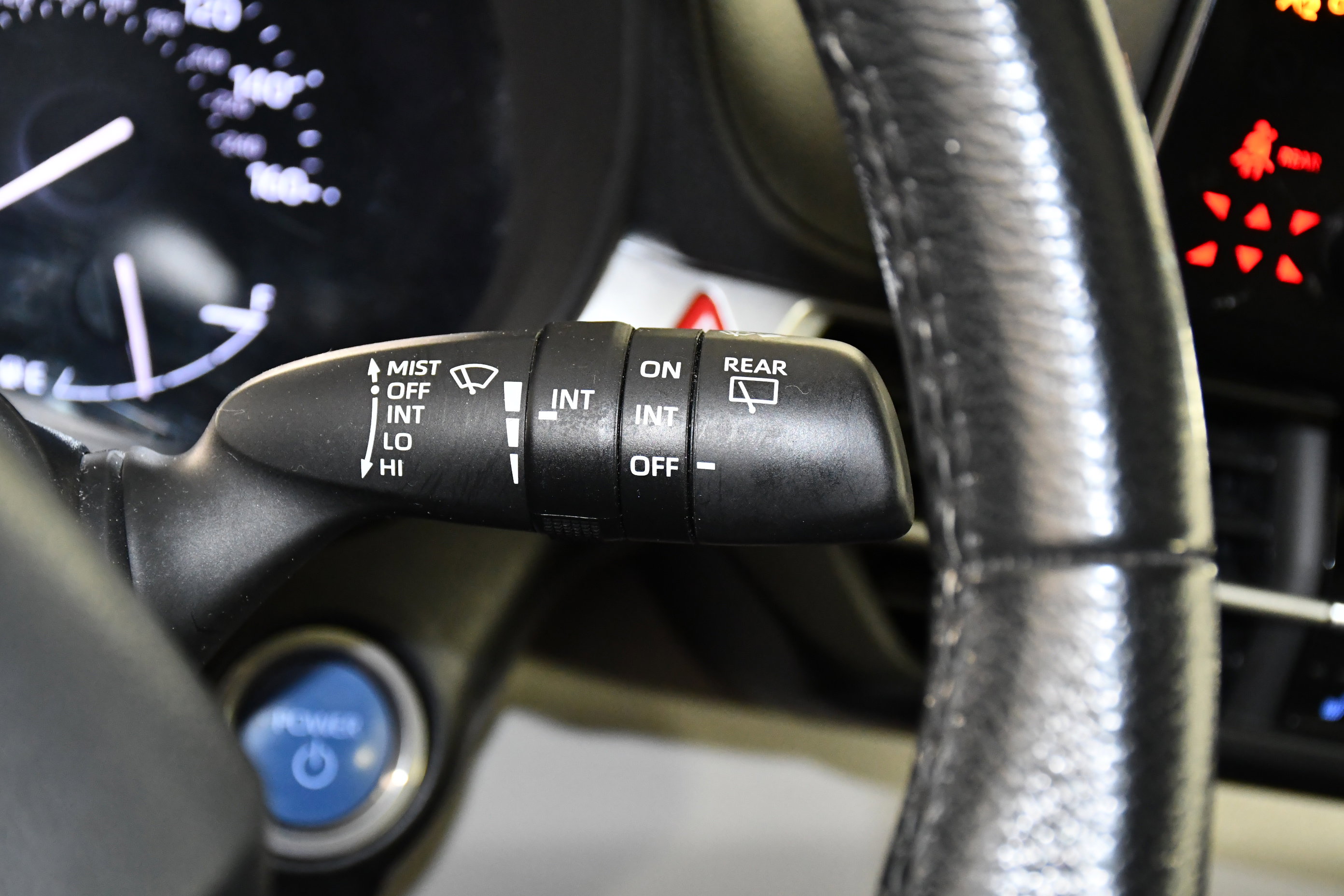 Used 2024 Toyota Sienna XLE image 24