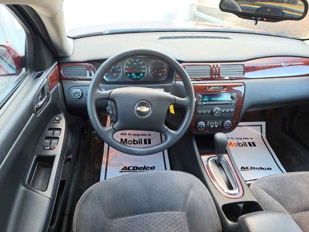 Used 2009 Chevrolet Impala LT image 6