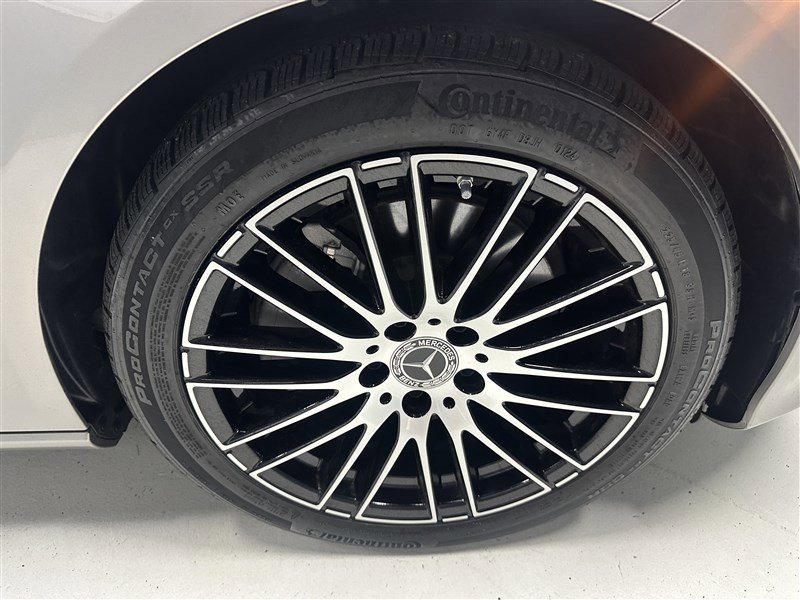 Used 2024 Mercedes-Benz C 300 4MATIC Sedan image 14