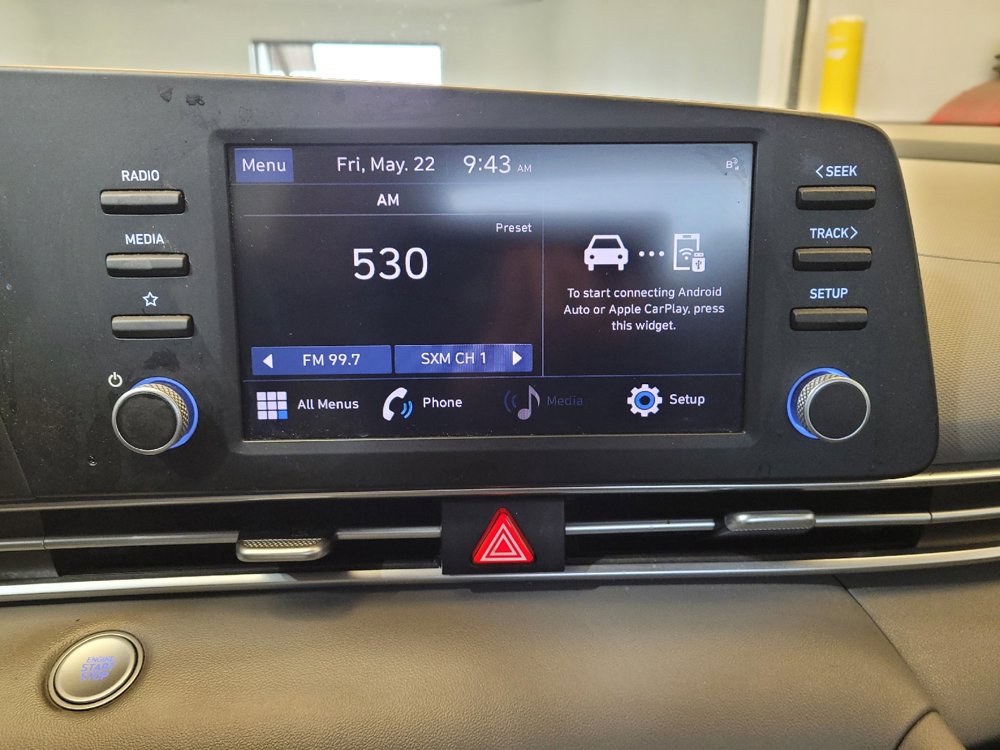 Used 2023 Hyundai Elantra SEL FWD image 25