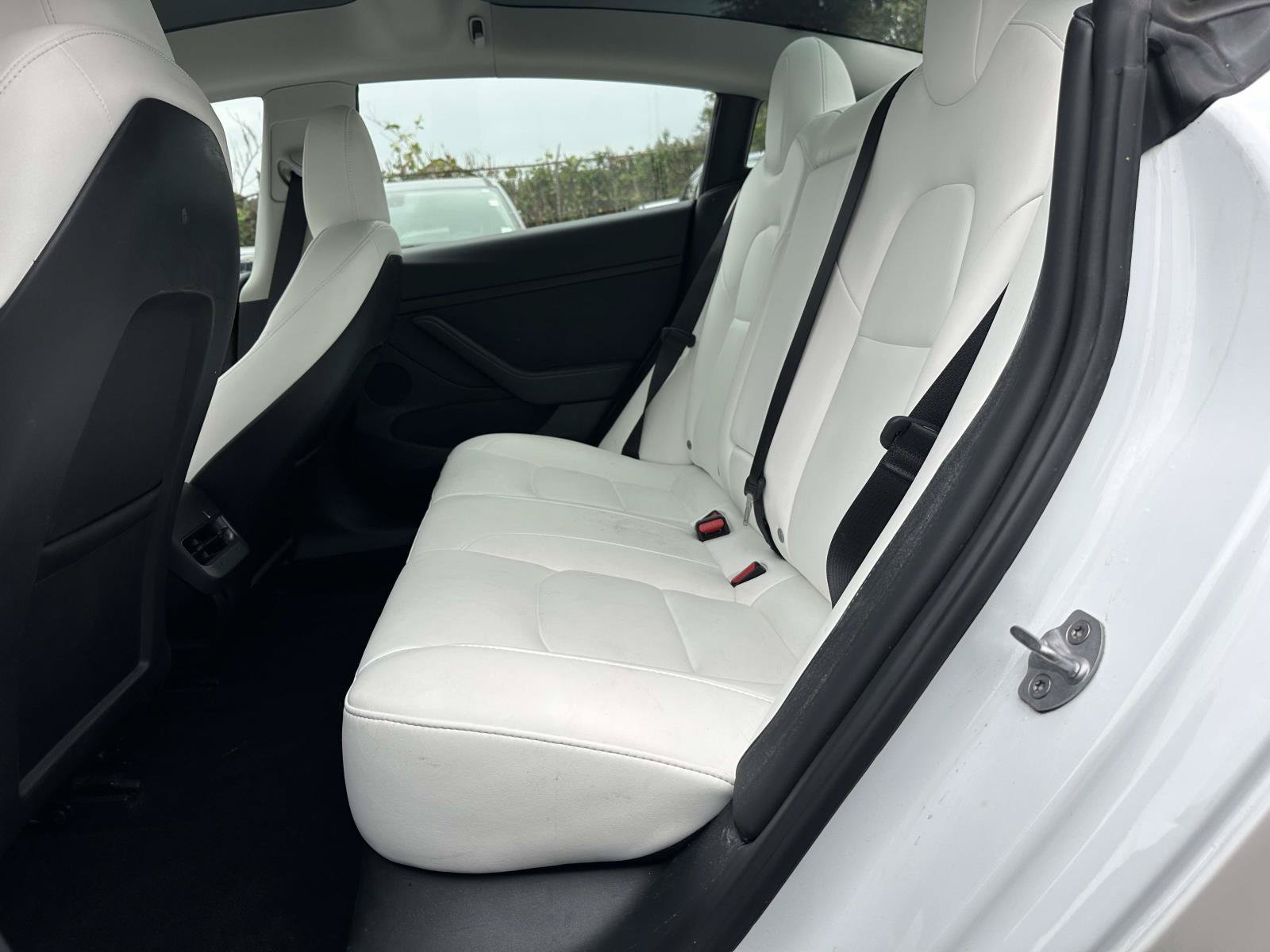 Used 2023 Tesla Model 3 Standard Range RWD image 19