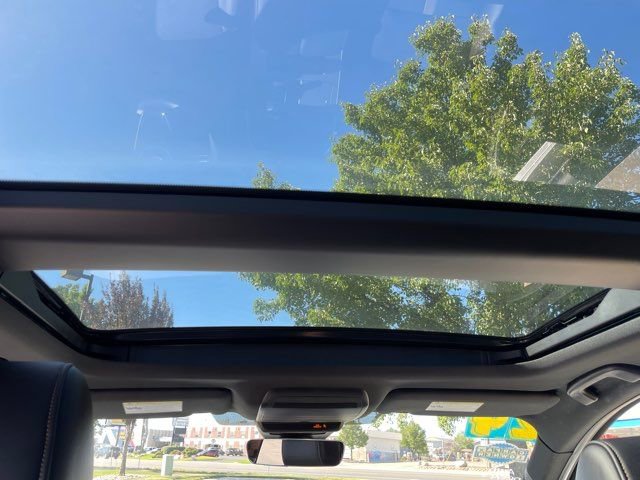 Used 2024 MAZDA CX-90 Plug-In Hybrid w/ Premium Plus image 10