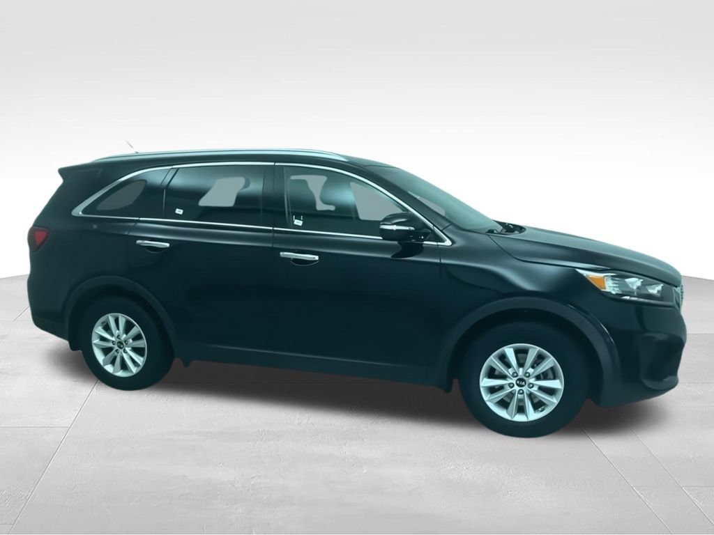 Used 2020 Kia Sorento LX w/ LX I4 Convenience Package FWD image 2