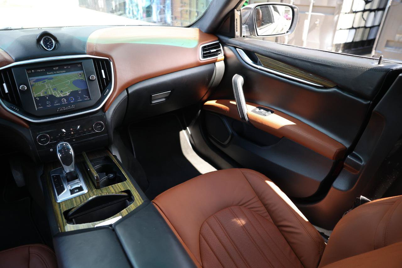 Used 2014 Maserati Ghibli S Q4 AWD/4WD image 22