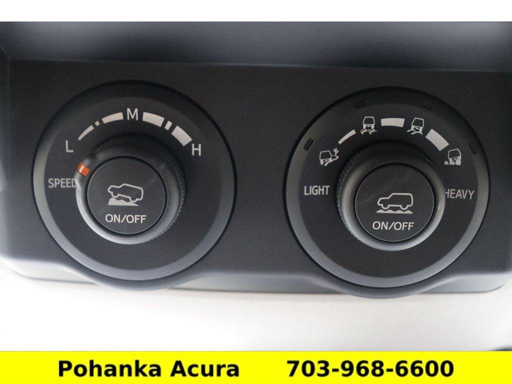 Used 2024 Toyota 4Runner TRD Off-Road Premium image 27