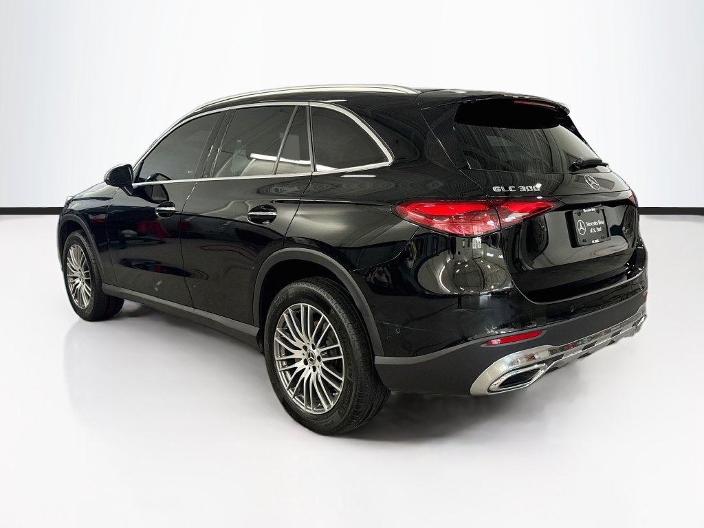 Certified 2025 Mercedes-Benz GLC 300 4MATIC image 7
