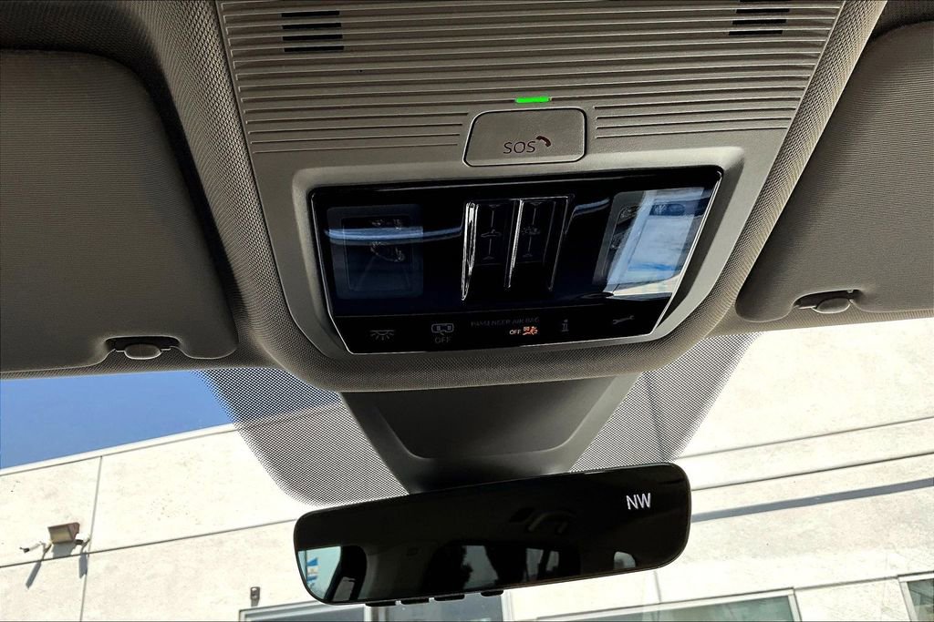 New 2026 Volkswagen Atlas Peak Edition image 16