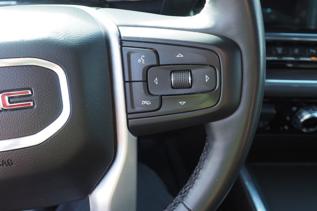 Used 2024 GMC Sierra 2500 SLT w/ SLT Premium Package image 29