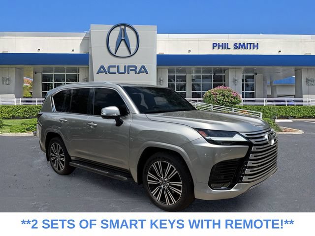 Used 2025 Lexus LX 600 4WD w/ Luxury Package image 3