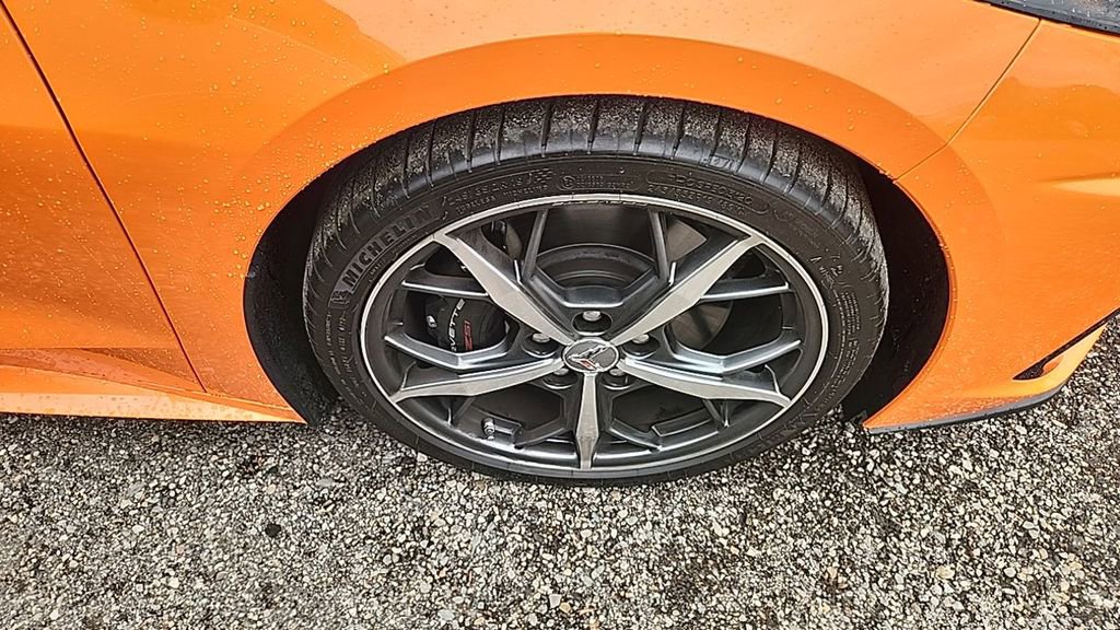Used 2023 Chevrolet Corvette Stingray Preferred Cpe w/ Z51 Performance Package RWD image 18