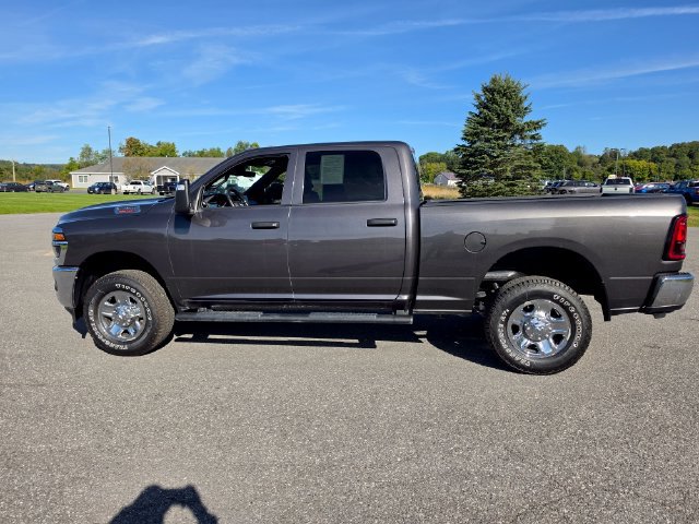 Used 2026 RAM 2500 Tradesman AWD/4WD image 8