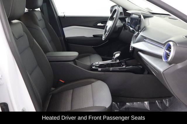 Used 2025 Chevrolet Trax LT w/ Driver Confidence Package FWD image 18