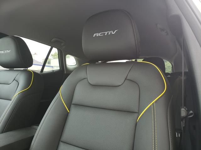 Used 2025 Chevrolet Trax ACTIV FWD image 16