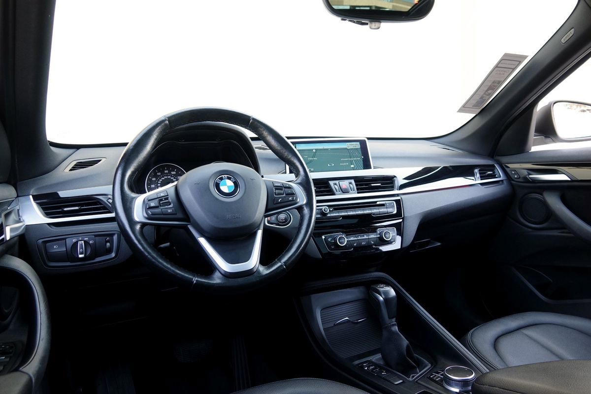 Used 2017 BMW X1 sDrive28i image 5