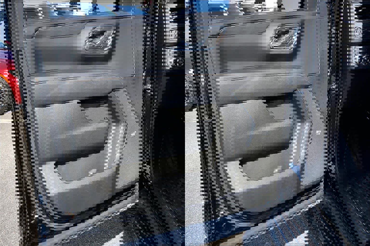 Used 2023 GMC Yukon XL AT4 w/ Max Trailering Package image 21