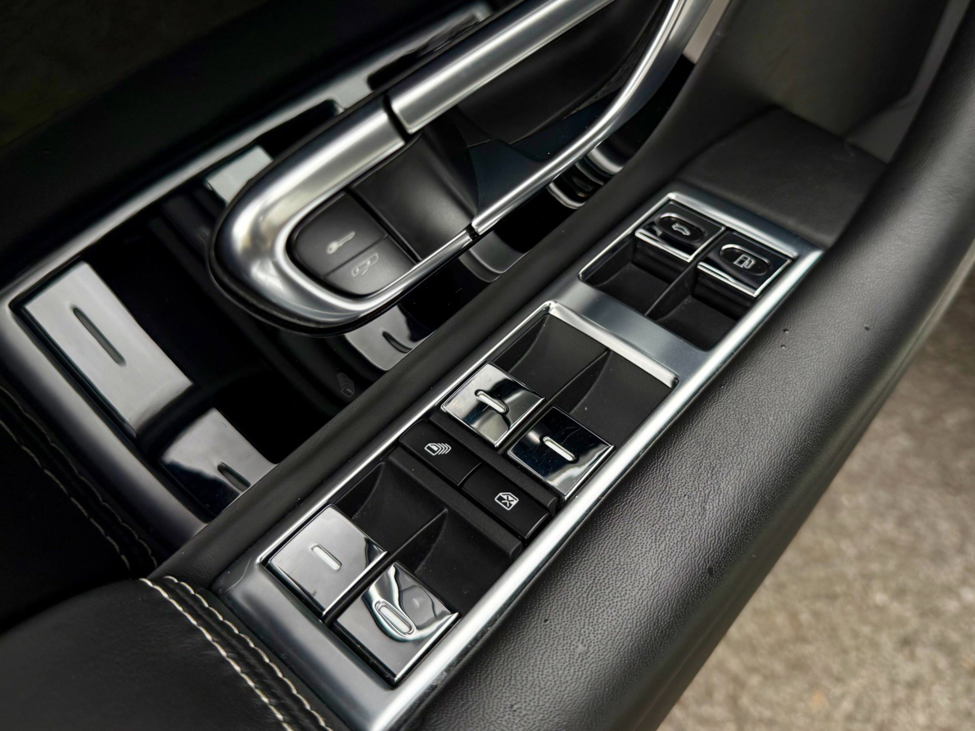 Used 2017 Bentley Continental GT AWD/4WD image 50