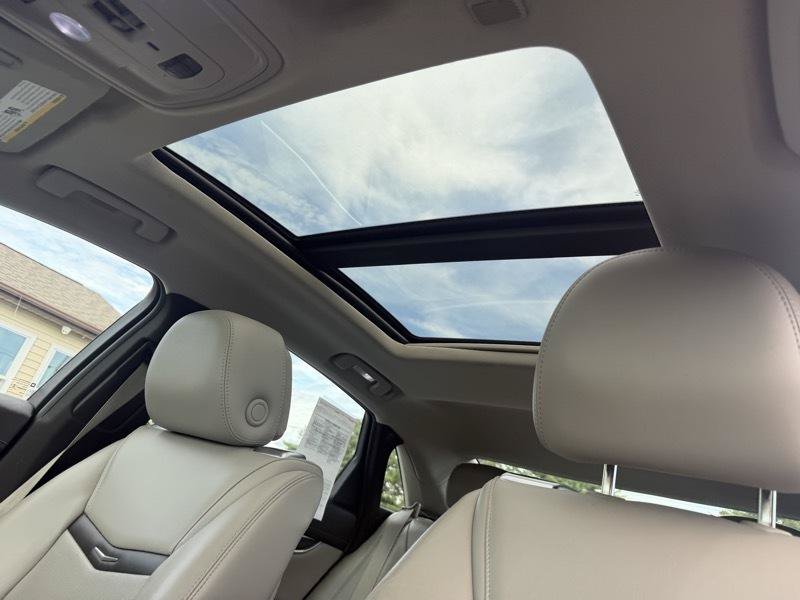 Used 2013 Cadillac XTS Premium AWD/4WD image 21