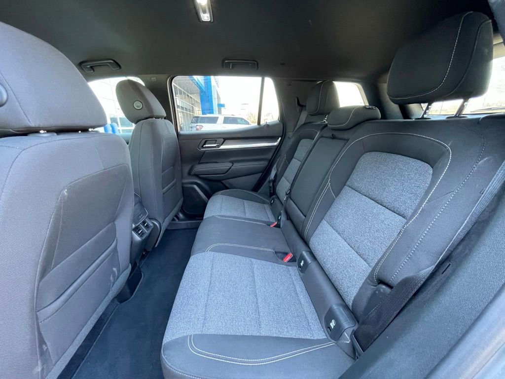 Used 2025 GMC Terrain Elevation image 26