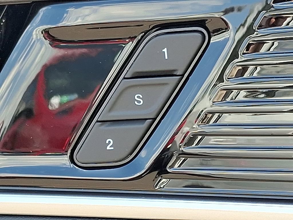 New 2026 Jeep Grand Wagoneer 4WD image 21