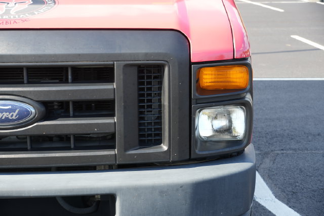 Used 2012 Ford E-350 and Econoline 350 XL w/ PWR Windows & Locks Group RWD image 6