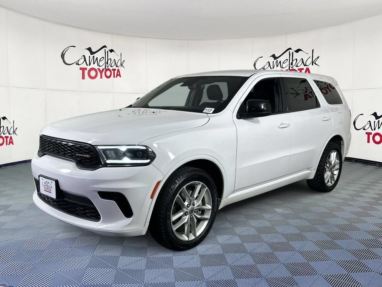 Used 2023 Dodge Durango GT AWD/4WD image 2