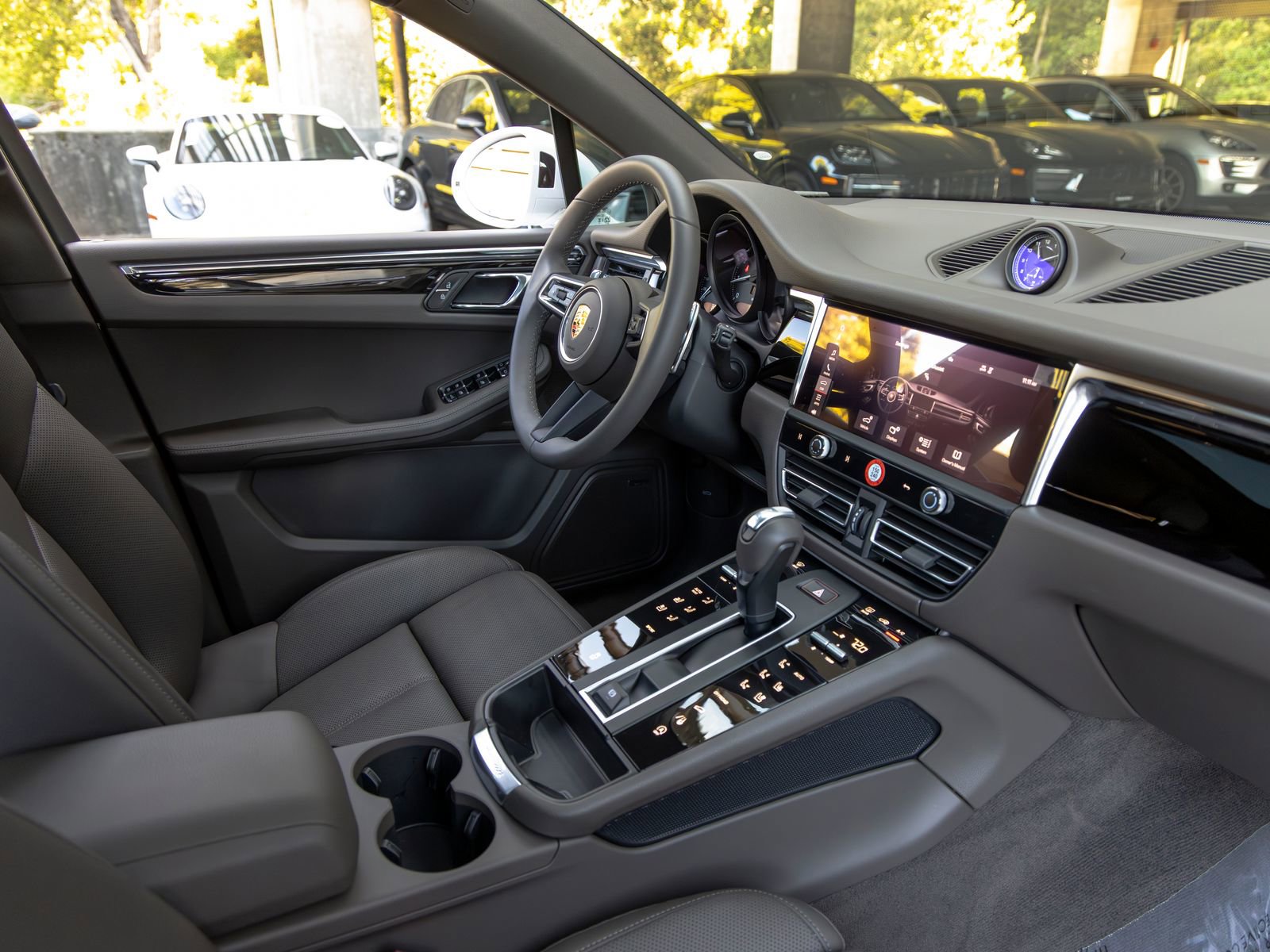 Certified 2026 Porsche Macan image 55