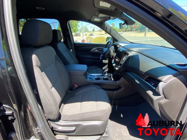 Used 2023 Chevrolet Traverse LT FWD image 20