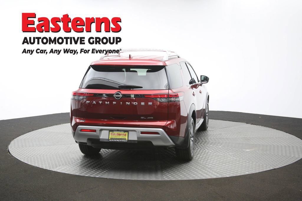 Used 2022 Nissan Pathfinder SL AWD/4WD image 38