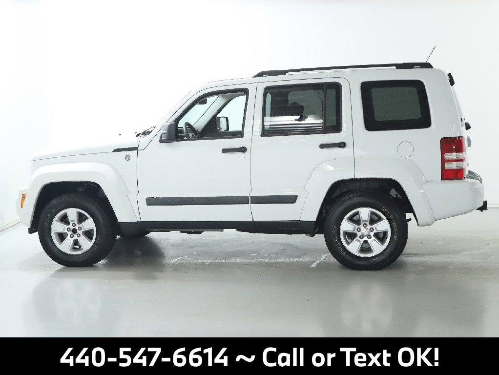 Used 2012 Jeep Liberty Sport w/ Popular Equipment Group image 4