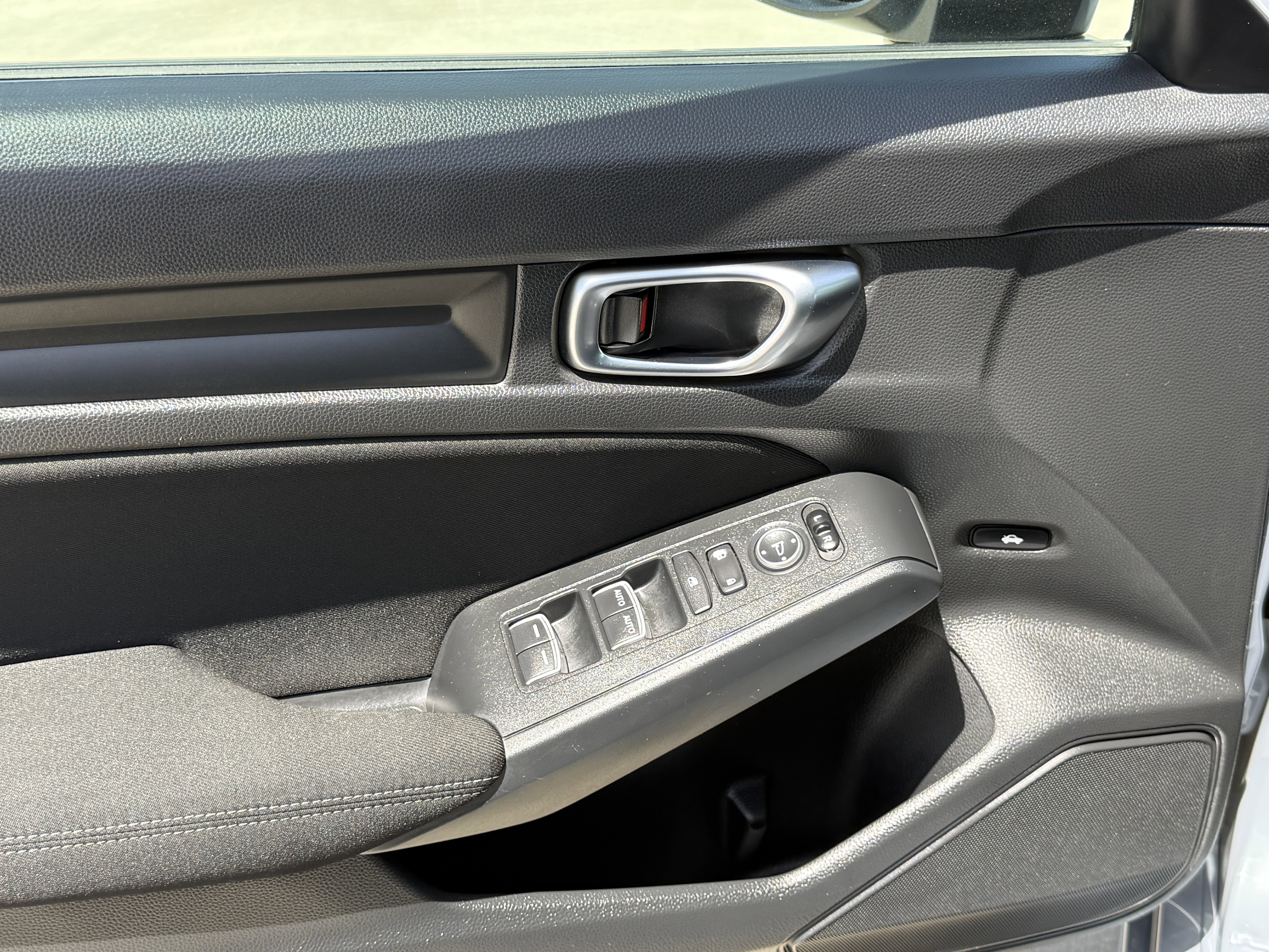 Used 2022 Honda Civic Sport image 18