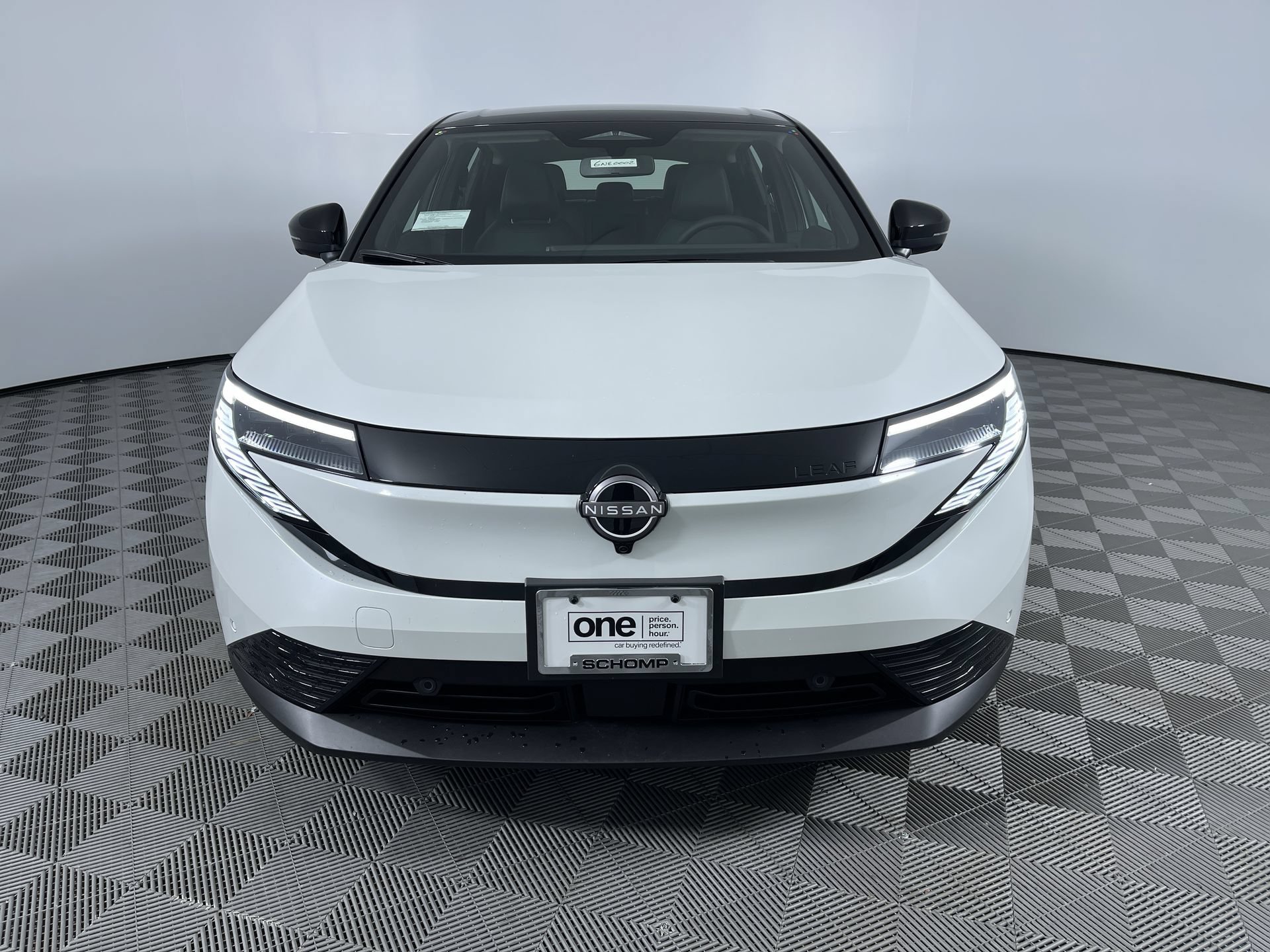 New 2026 Nissan Leaf SV+ w/ Floor Mat Package (SV+) FWD image 29