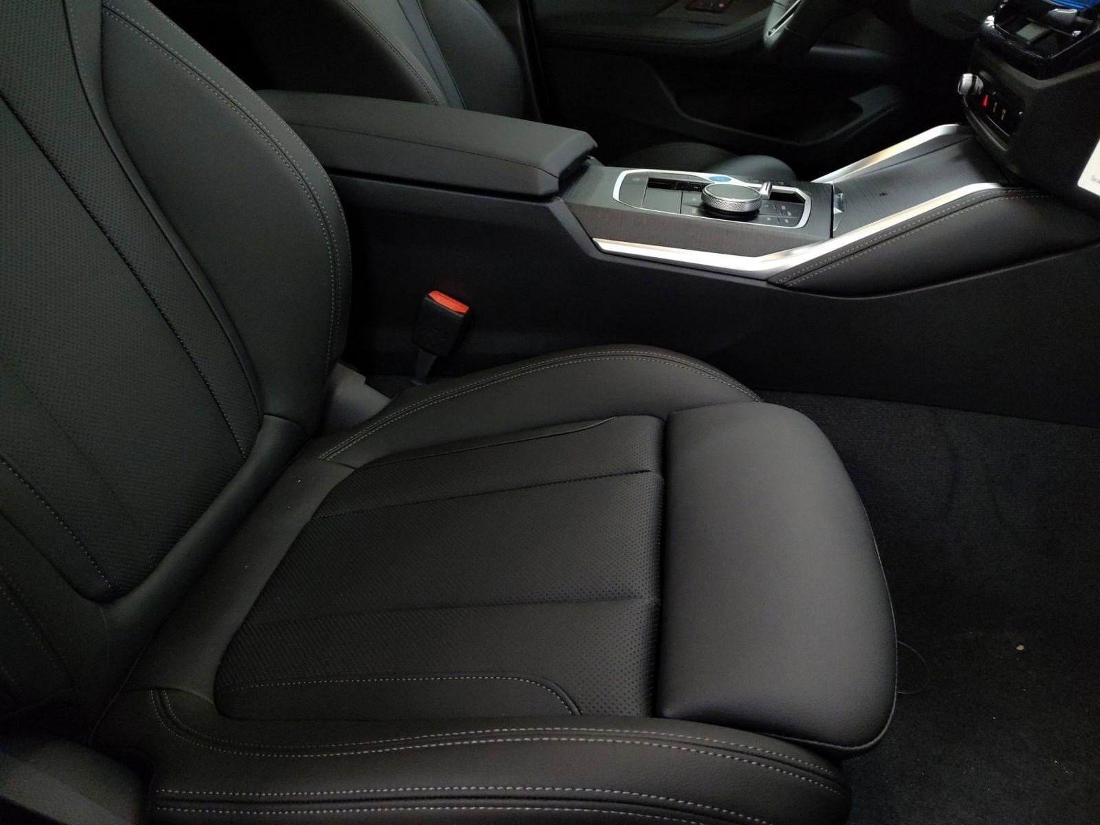 New 2026 BMW i4 xDrive40i w/ M Sport Package image 27