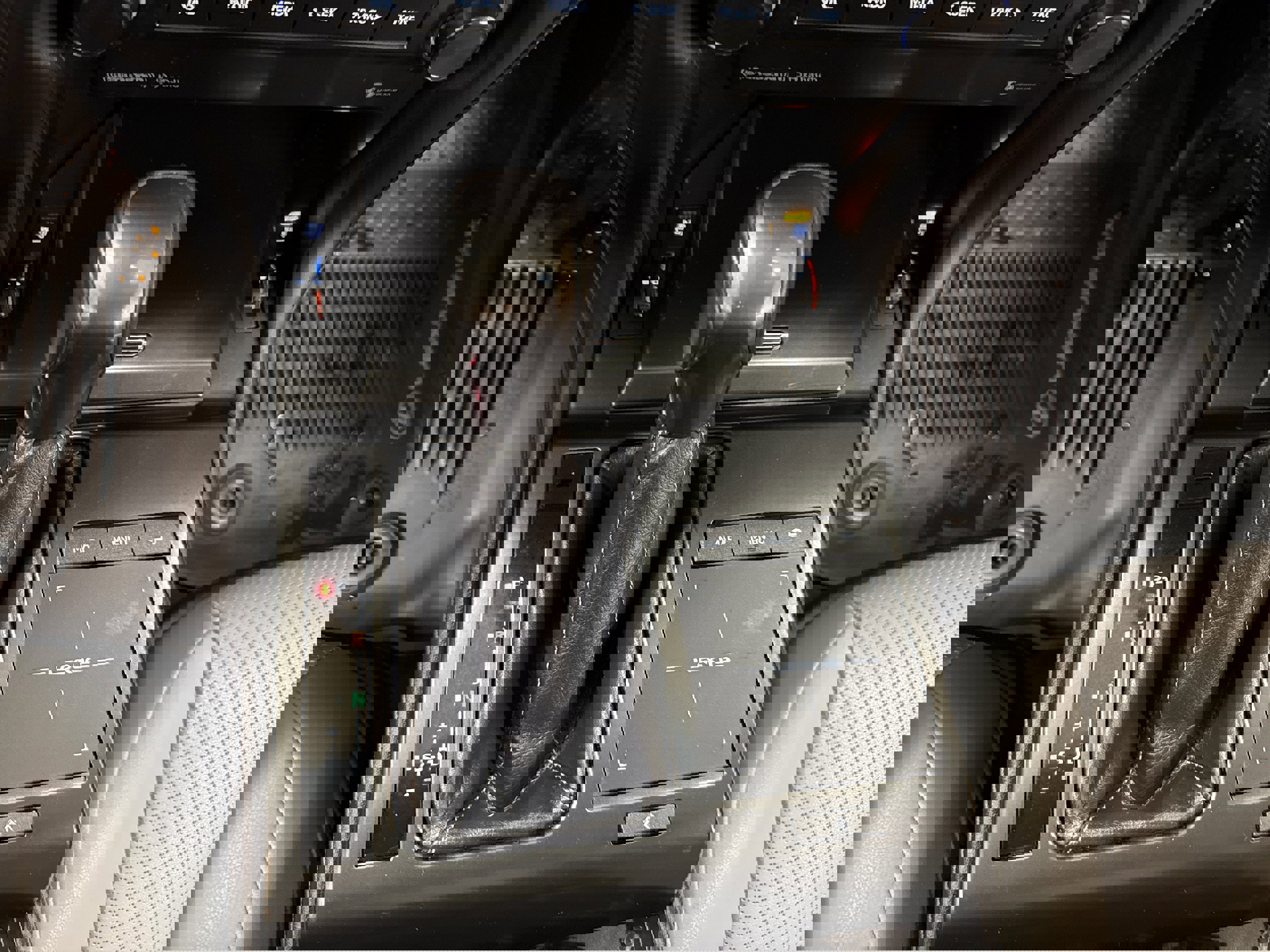 Used 2023 Lexus GX 460 Luxury image 39