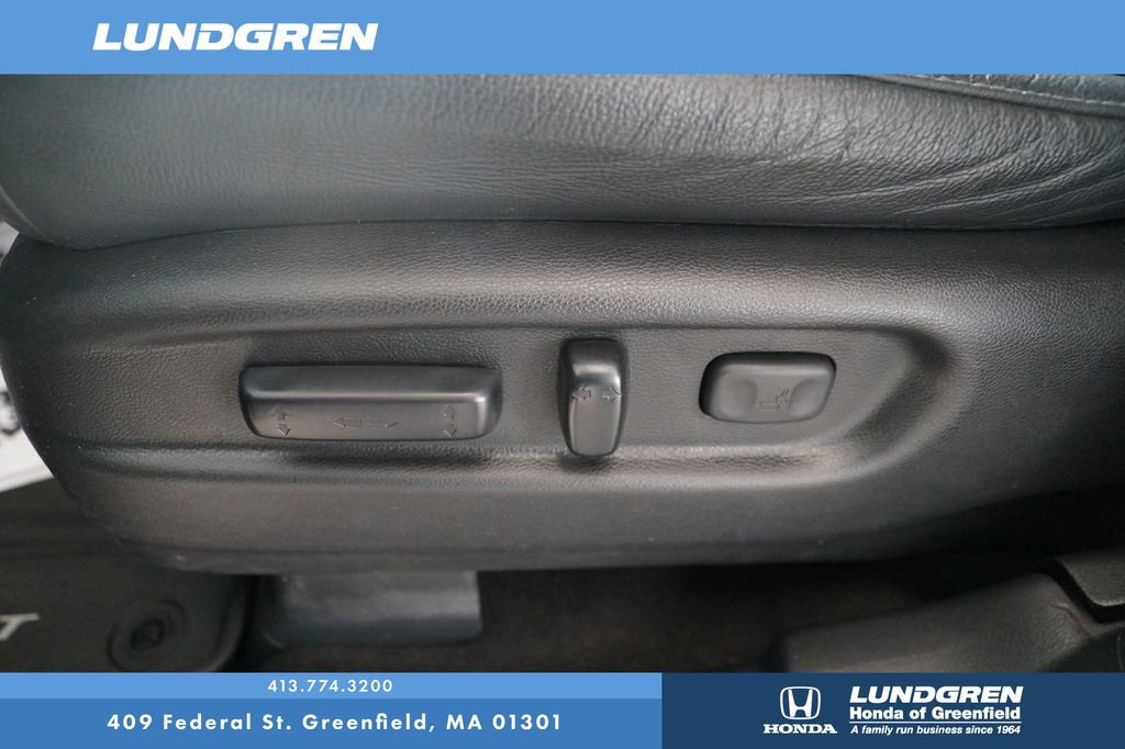 Used 2024 Honda Passport Black Edition image 12