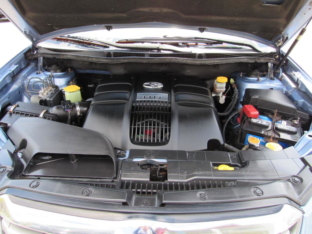 Used 2010 Subaru Tribeca Premium AWD/4WD image 15