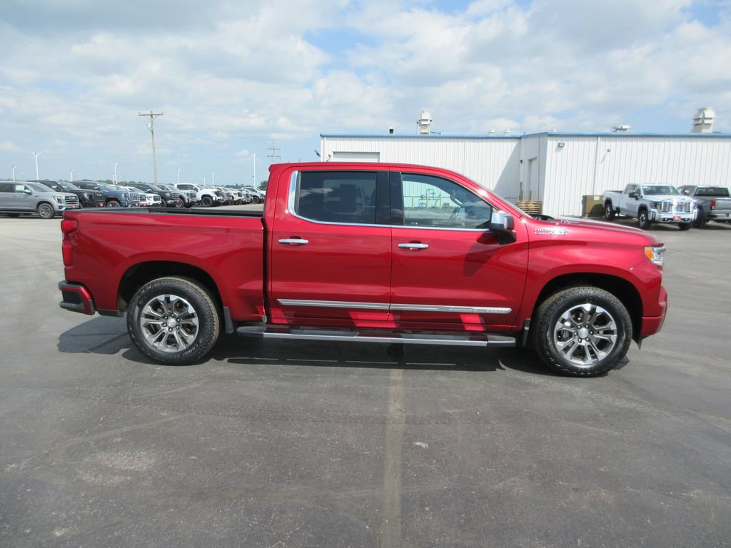 Certified 2024 Chevrolet Silverado 1500 High Country AWD/4WD image 6