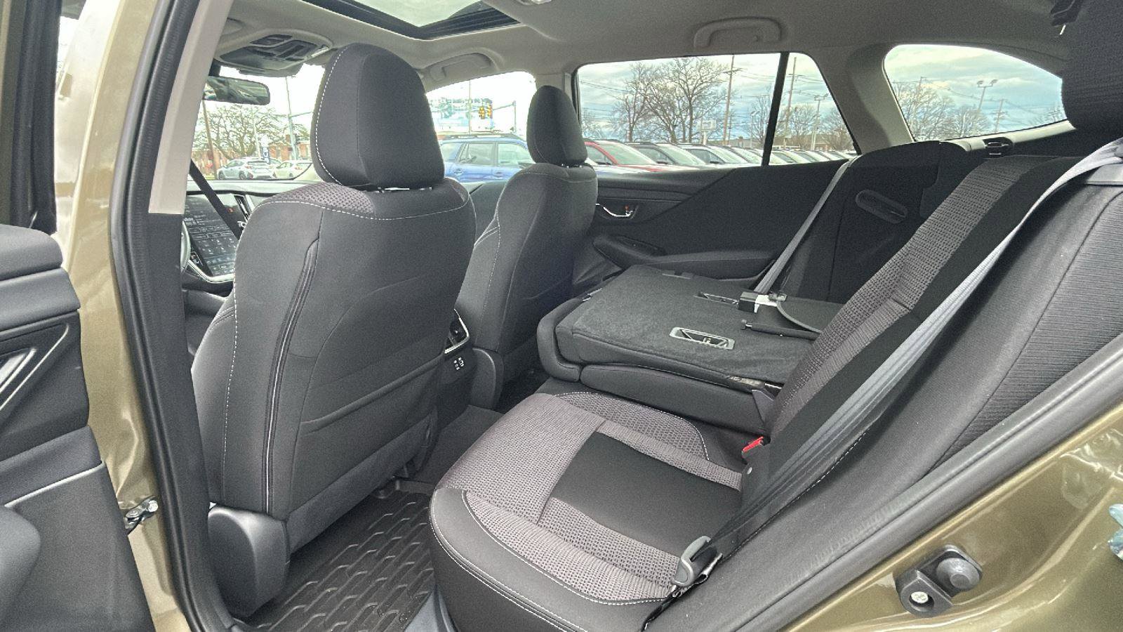 Certified 2025 Subaru Outback Premium image 31