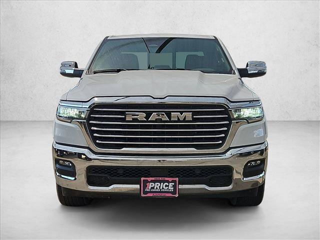 Used 2025 RAM 1500 Laramie AWD/4WD image 2