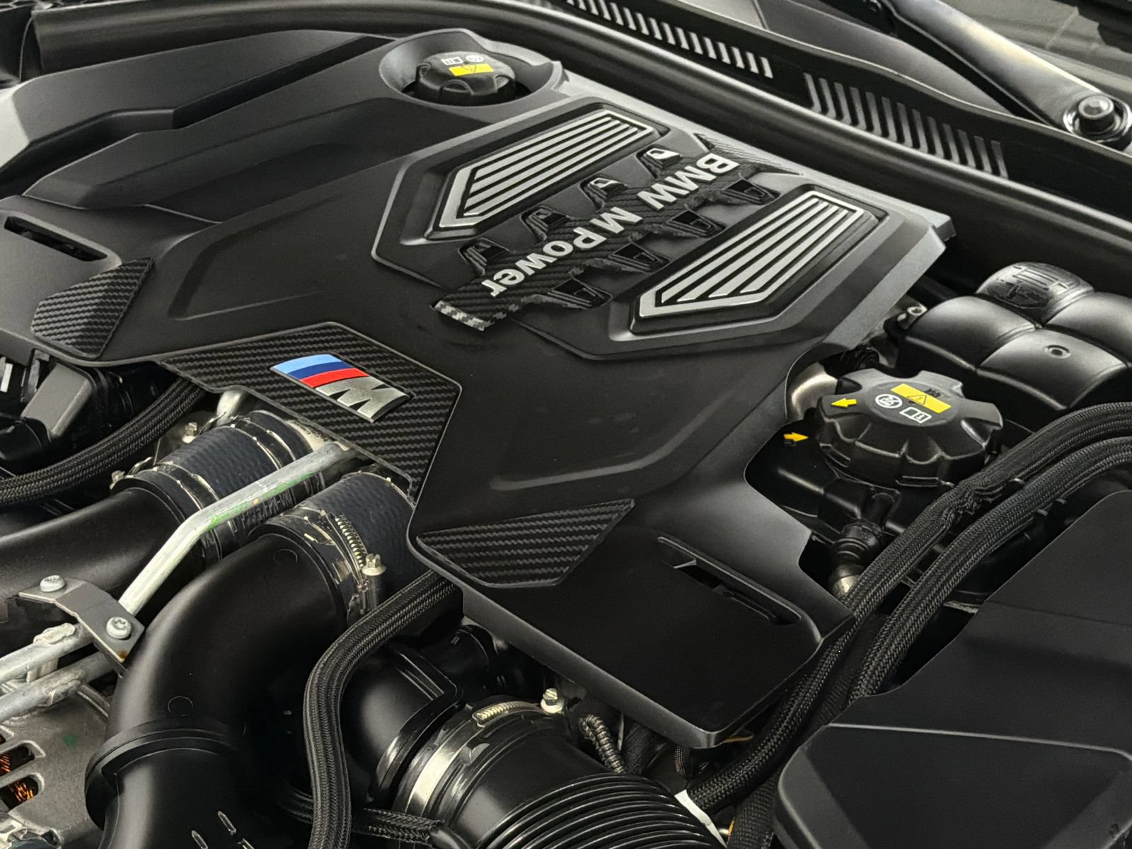 Used 2023 BMW M8 Competition w/ M Carbon Exterior Package AWD/4WD image 38