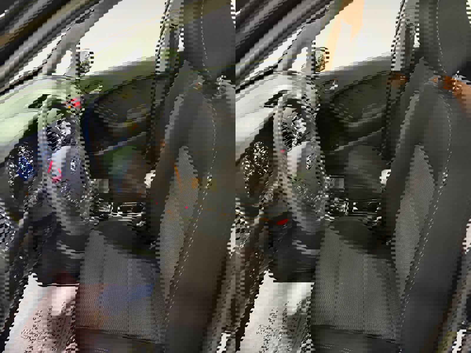 Used 2018 Kia Forte LX w/ LX Rear Camera Package image 13