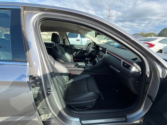 Used 2023 Genesis G70 2.0T RWD image 24