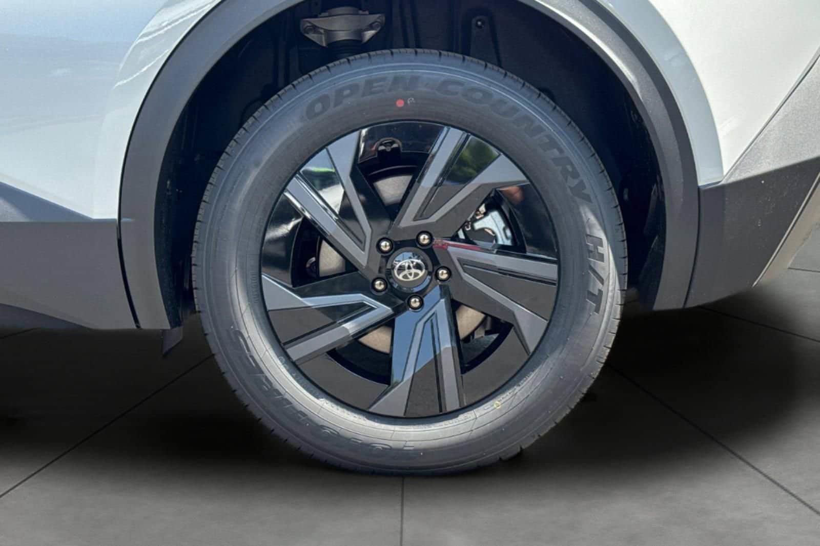 New 2026 Toyota C-HR AWD/4WD image 33