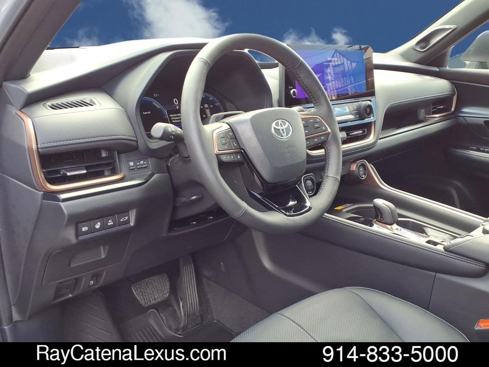 Used 2025 Toyota Grand Highlander AWD Hybrid image 9