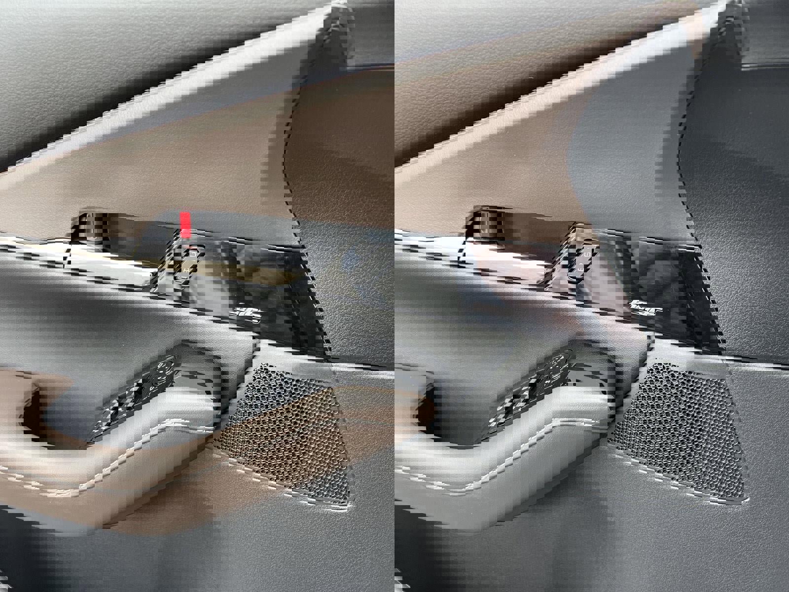 Used 2025 MAZDA CX-30 2.5 Turbo w/ Premium Package image 17