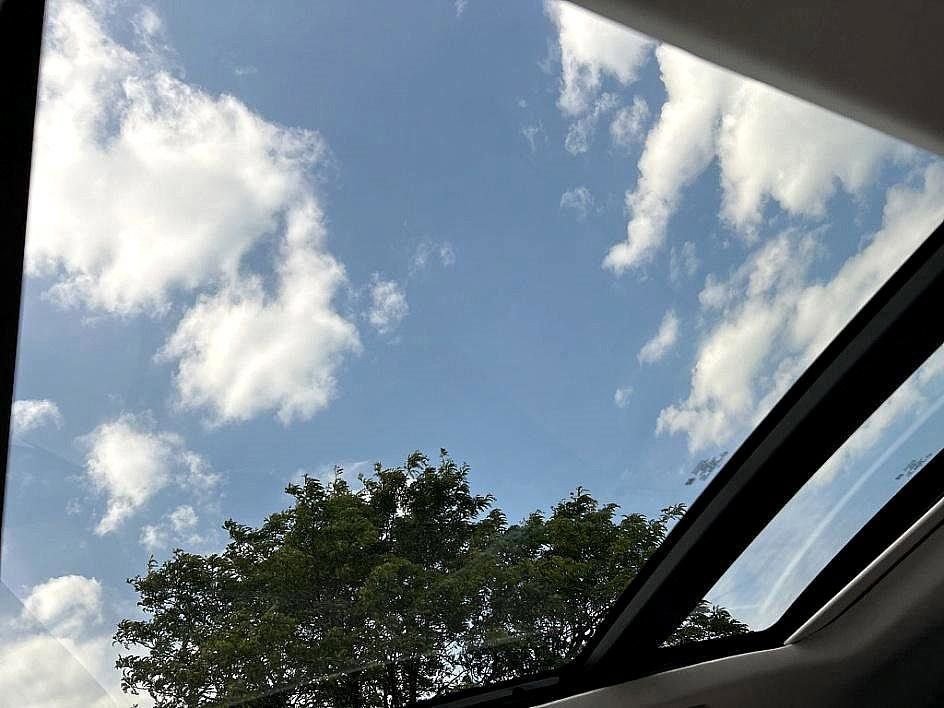 Used 2022 Ford Escape SEL image 17