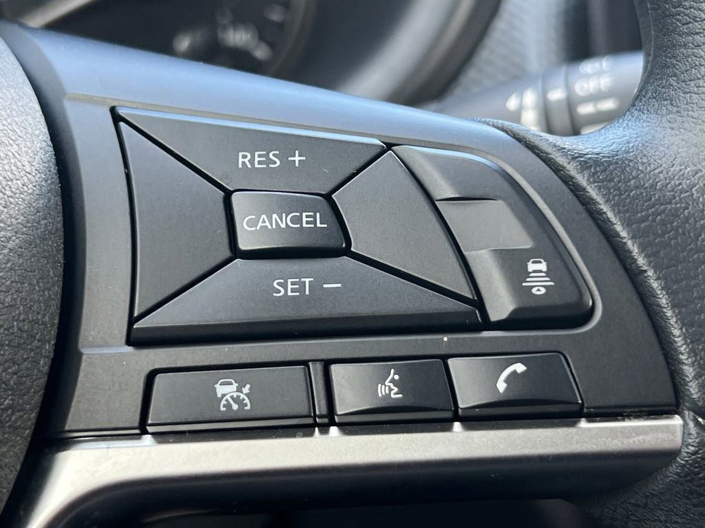 Certified 2024 Nissan Kicks SV FWD image 12